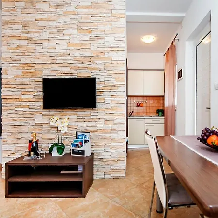 F&R Apartments Rovinj Exterior photo